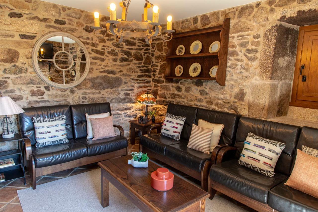 Casa Rural As Bentinas Milladoiro Luaran gambar